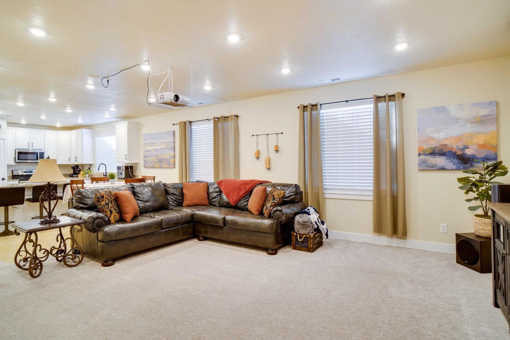 Contemporary Home With Grill Near Utah Lake! Saratoga Springs المظهر الخارجي الصورة
