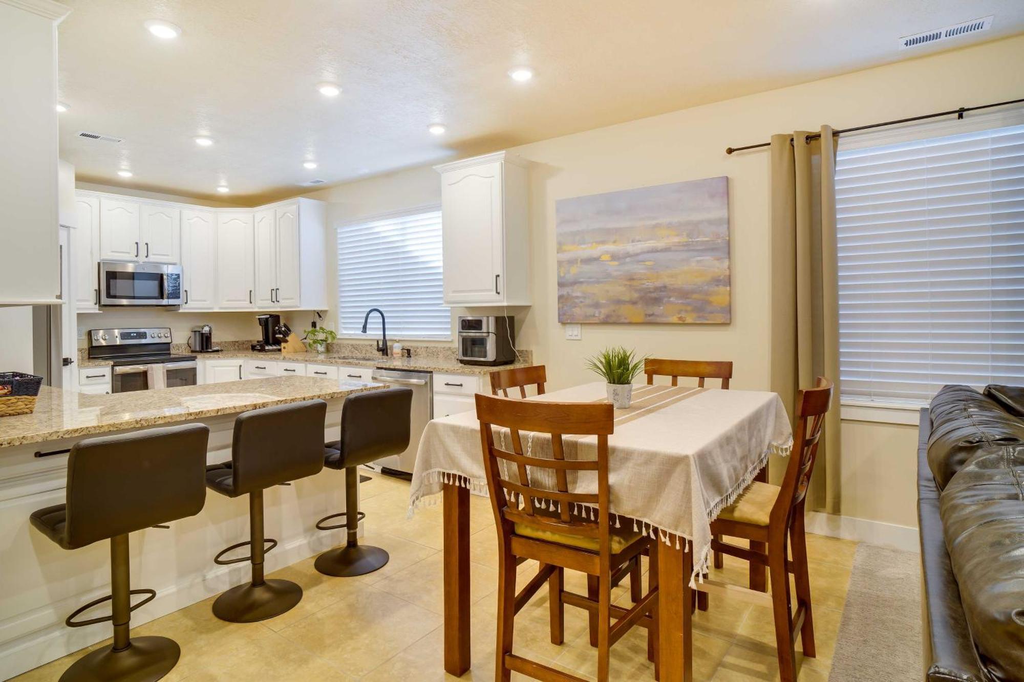 Contemporary Home With Grill Near Utah Lake! Saratoga Springs المظهر الخارجي الصورة